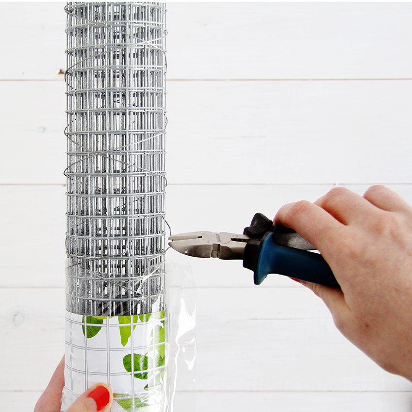 ELLE Decoration UK How to make wire storage baskets